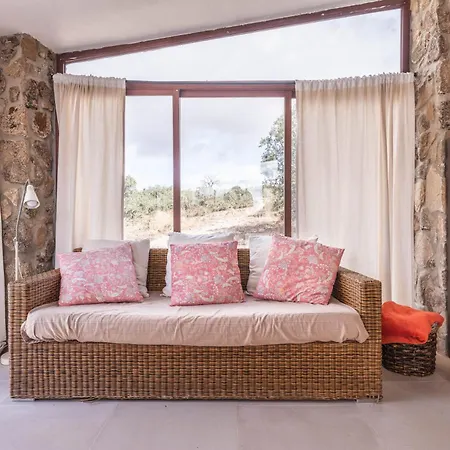 Privada 20 Hectareas Con Preciosa Navas de San Antonio