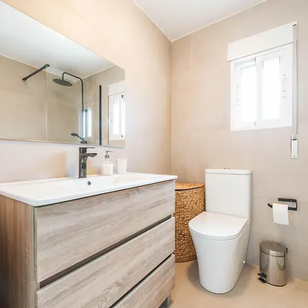 Privada 20 Hectareas Con Preciosa Chalet Navas de San Antonio